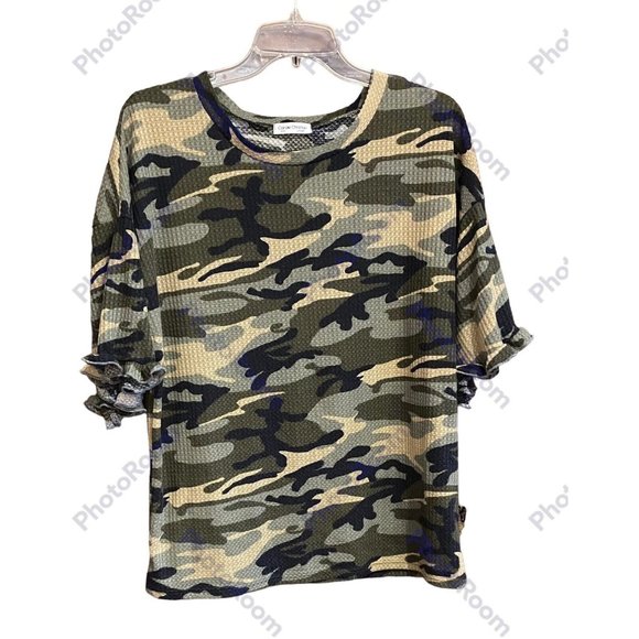 Carole Christian Women’s Top Shirt Camouflage Waffle Thermal 3/4 Sleeves Ruffle - Picture 1 of 5